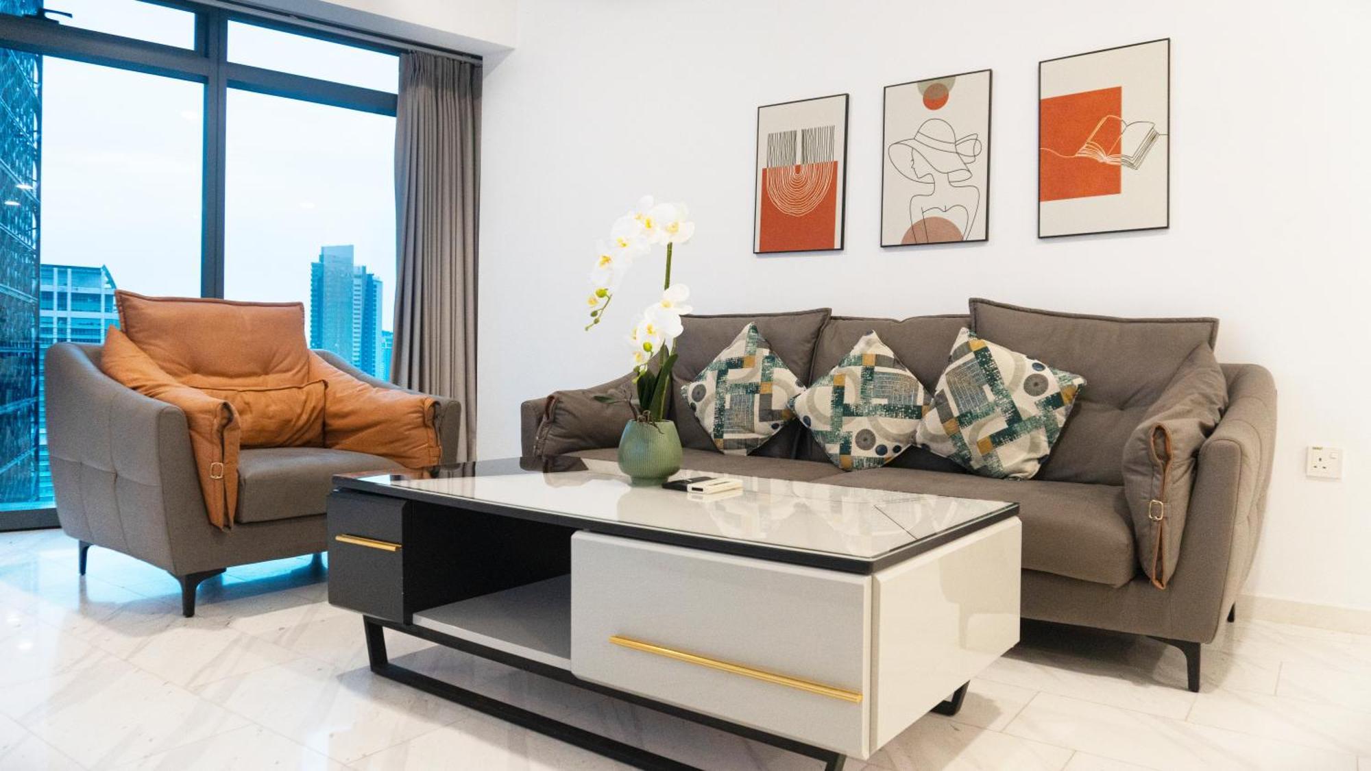 Moonway Suites At Eaton Klcc Kuala Lumpur Exterior photo