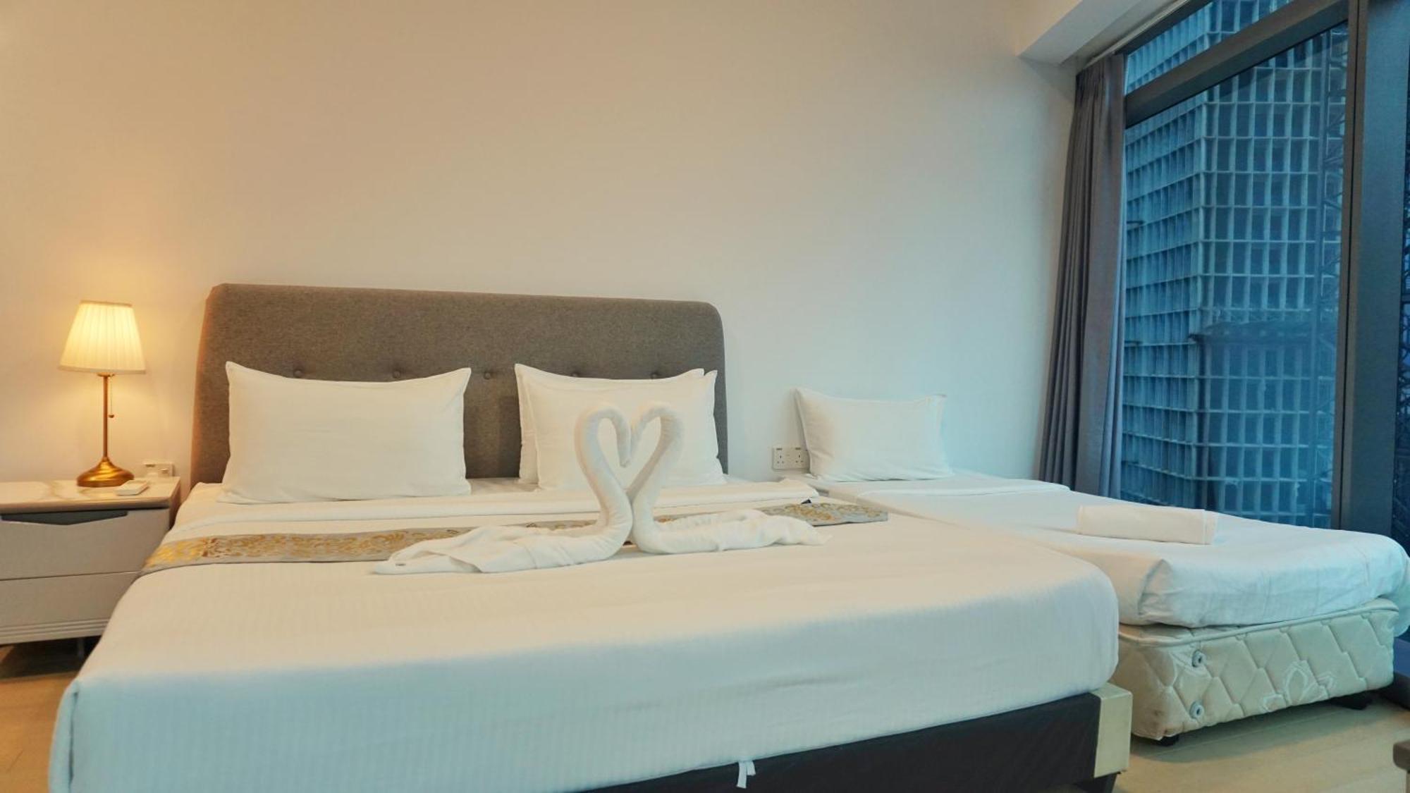 Moonway Suites At Eaton Klcc Kuala Lumpur Exterior photo