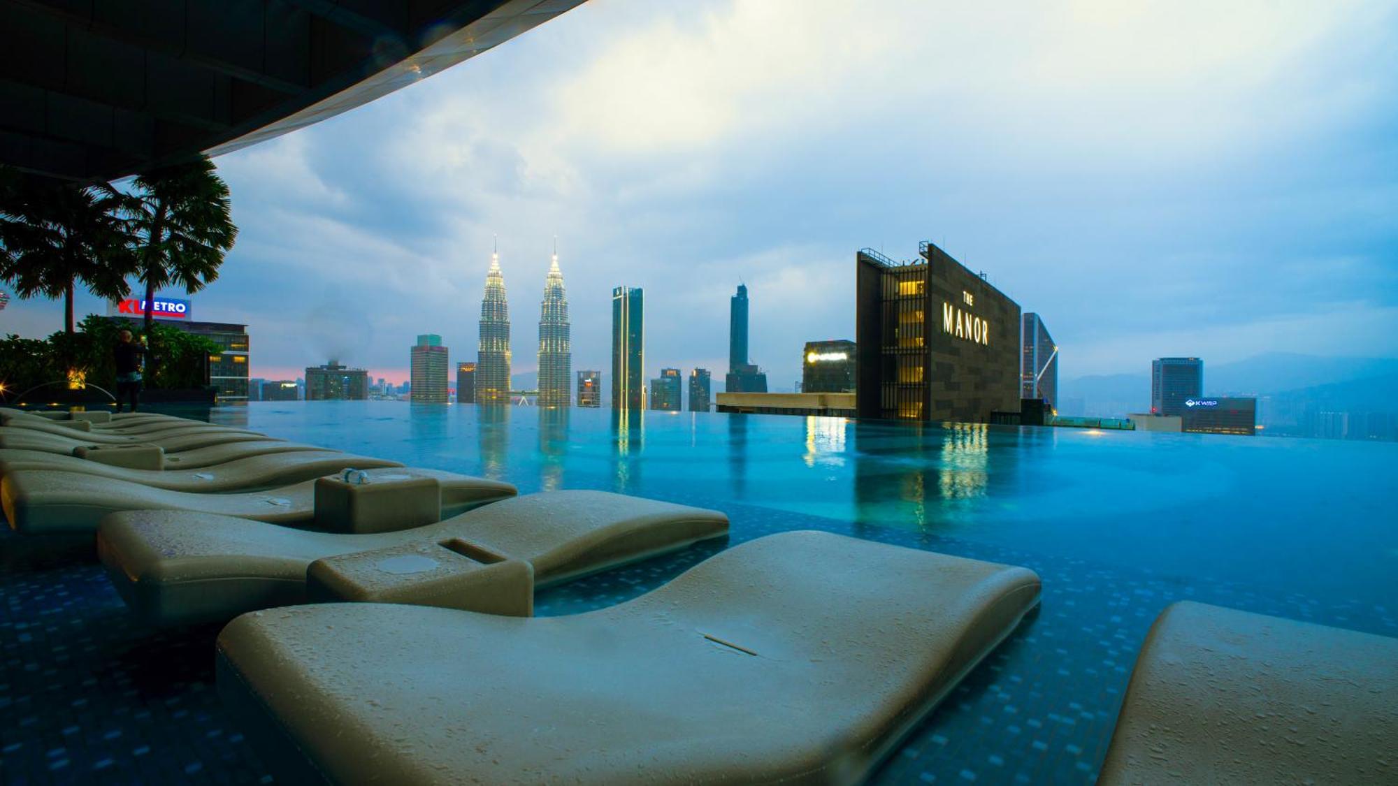 Moonway Suites At Eaton Klcc Kuala Lumpur Exterior photo