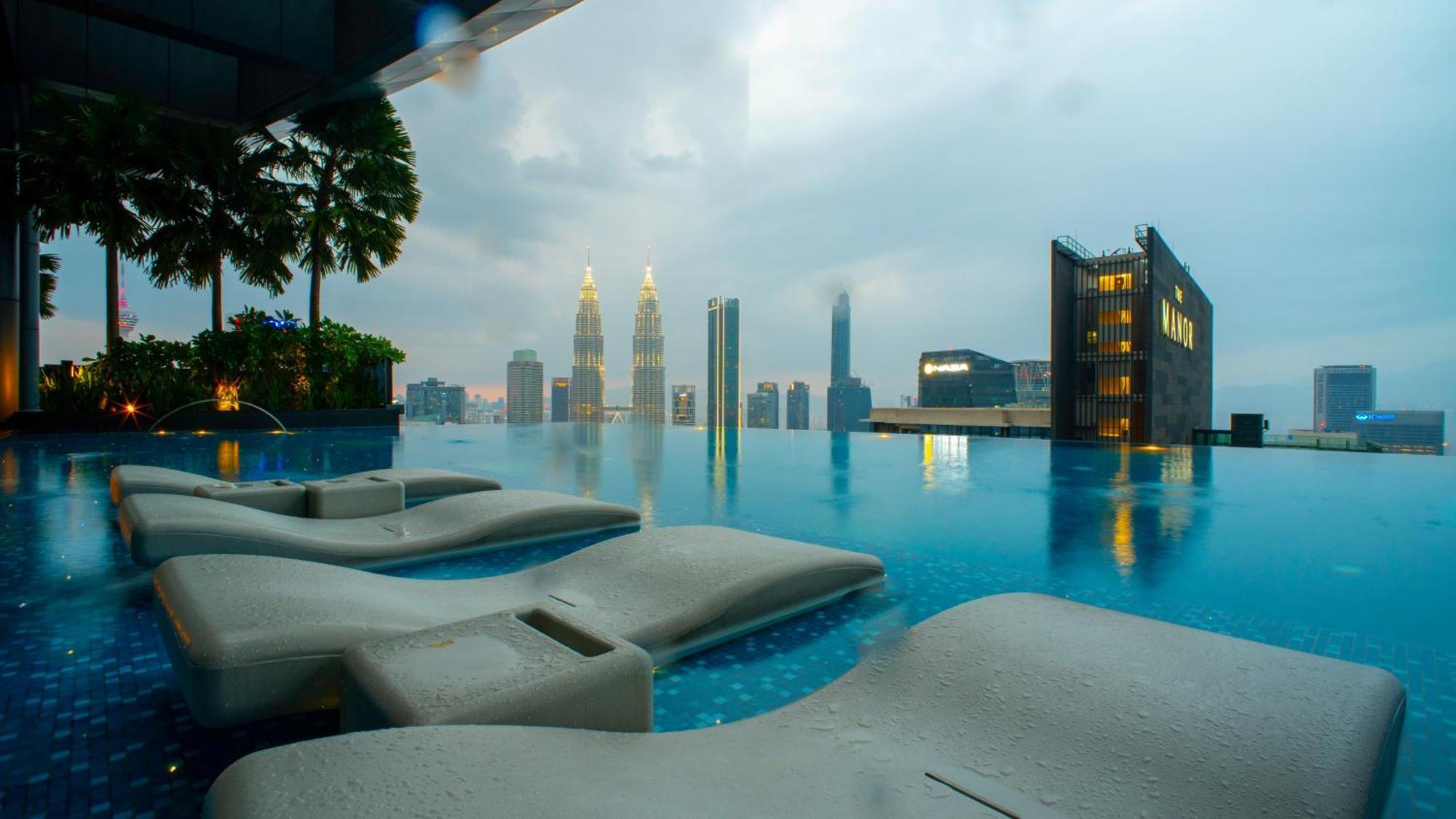 Moonway Suites At Eaton Klcc Kuala Lumpur Exterior photo